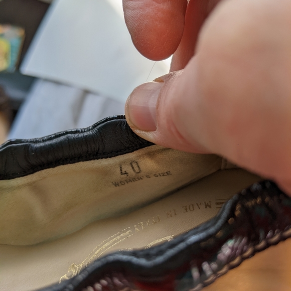 Tod's leather flats size 10(40) in EUC - Picture 4 of 7